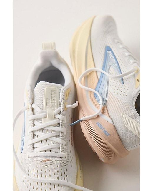Brooks Multicolor Ghost Max 4 Sneakers