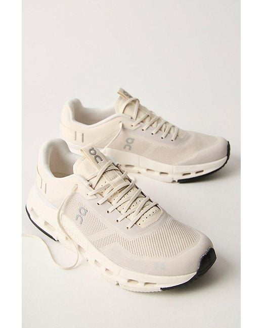 On Shoes White Cloudnova Form 2 Tt Trainers Shoe
