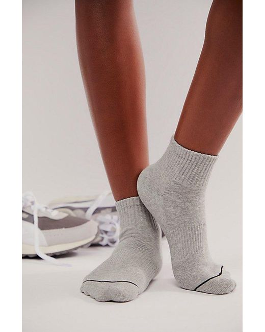 Fp Movement Gray Crest Butti Socks