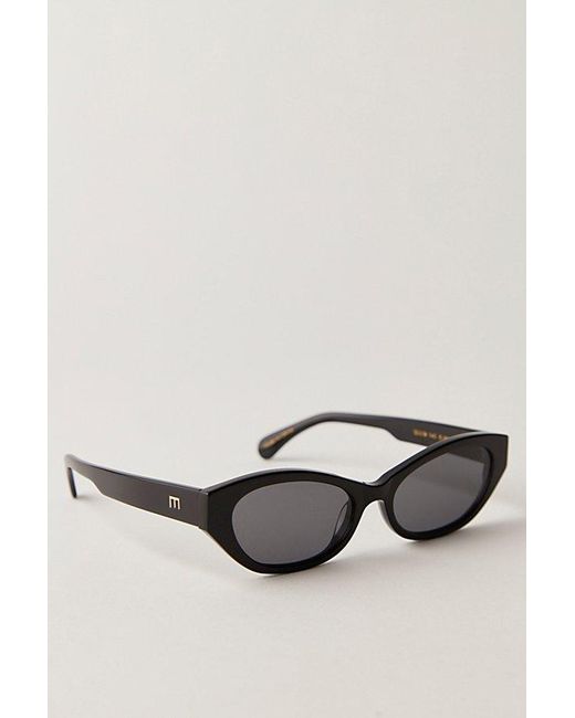 Elisa Johnson ‘Dani’ Women\'s Black Sunglasses - Sleek Sun Protection Elisa Johnson Dani Sunglasses | Garmentory main image 4