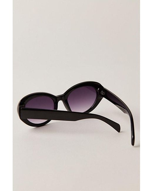 Free People Black Bailey Round Sunglasses