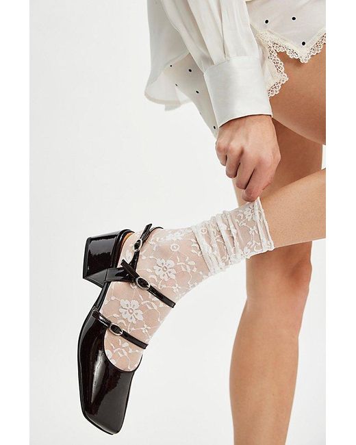 High Heel Jungle White Ava Lace Socks By