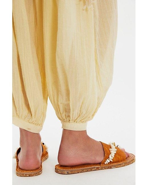 free-est Orange Treasures Toe Ring Sandals