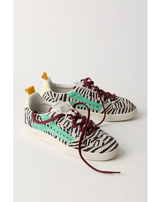 ONCEPT Multicolor Fez Sneakers