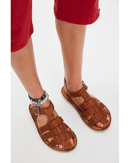 VIBAe Red Capri Fisherman Flats