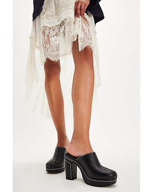 Matisse Black Krissy Platform Mules By
