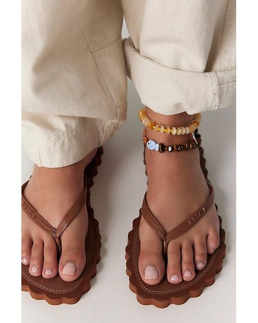 Brizza Arezzo Natural Cookie Cutter Scalloped Flip Flops By