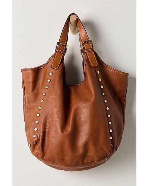 Bolsa Nova Brown Slouchy Stud Tote