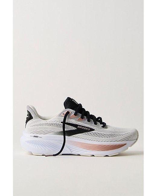 Brooks Black Ghost 17 Trainers Shoe