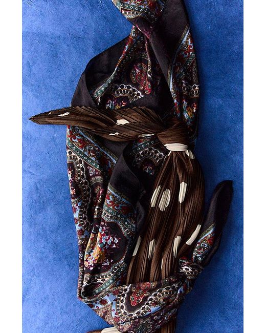 Free People Black Pleated Printed Skinny Bandana