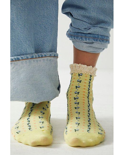 Free People Blue Rosebud Waffle Knit Ankle Socks