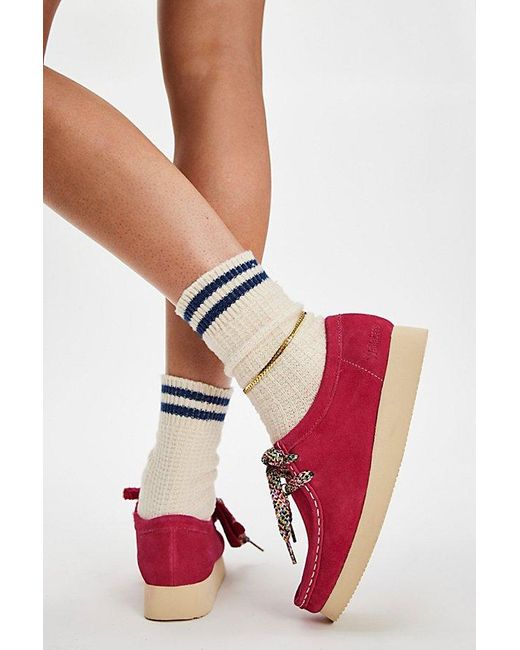 Clarks Pink Wallabee Day Moccasins