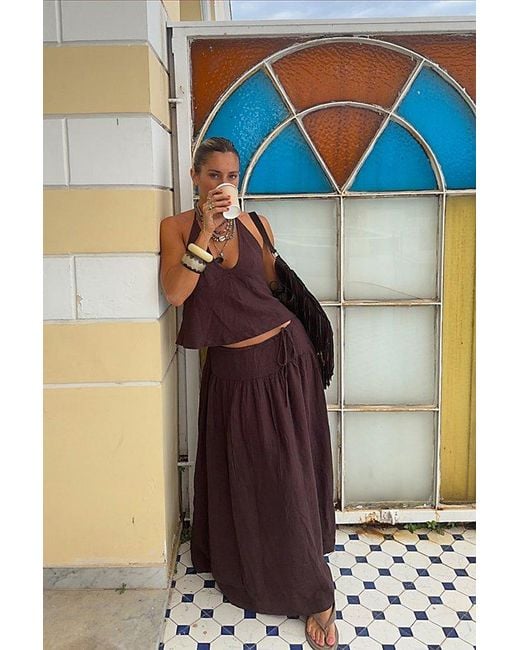 free-est Red Sandshell Linen Skirt Set By