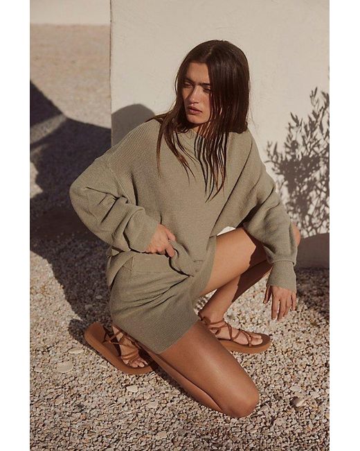free-est Natural Malibu Solid Surf Co-ord