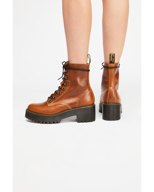 leona platform ankle boot