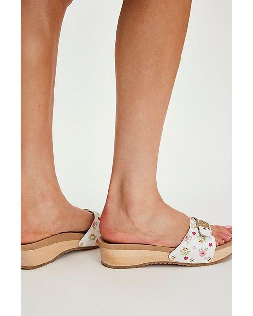 Dr. Scholls White Original Too Clogs