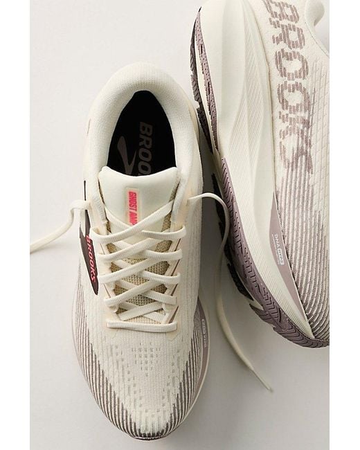 Brooks Multicolor Ghost Amp Sneakers