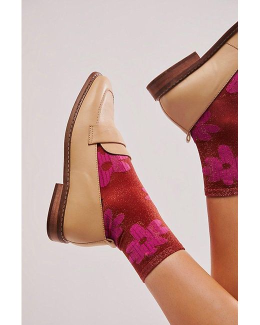 Free People Pink Groove Out Daisy Socks