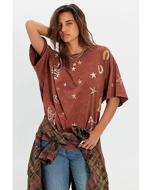Daydreamer Red Country Doodles Oversized Tee