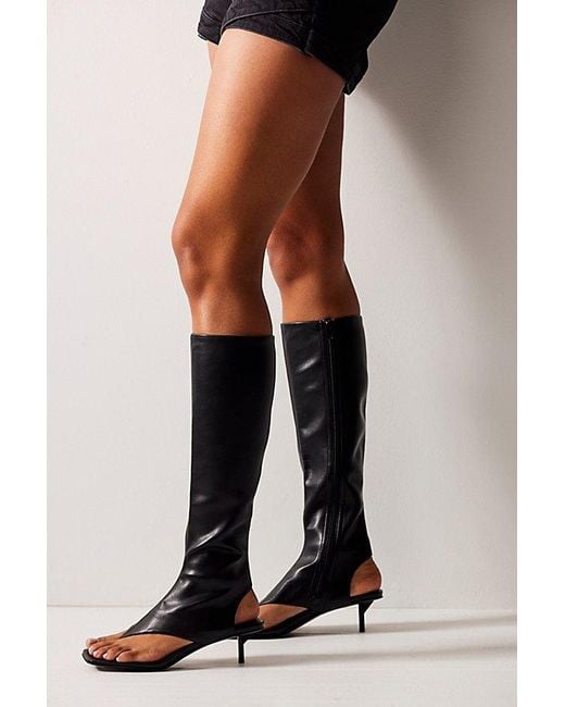 Jeffrey Campbell Black Alessia Thong Heels