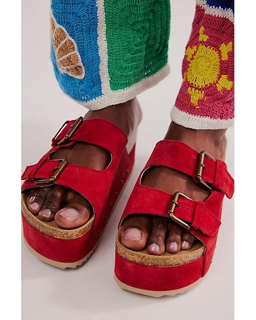 INTENTIONALLY ______ Red Rule Breaker Flatform Sandals