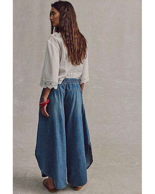 Free People Blue Sweet Pea Pull-On Tulip Jeans
