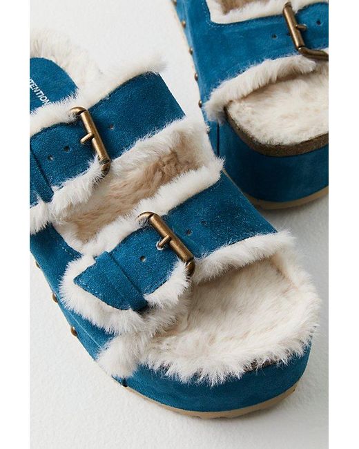 INTENTIONALLY ______ Blue Rule Breaker Sherpa Flatform Sandals