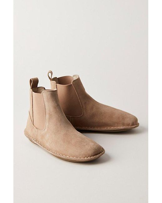 VIBAe Brown Helsinki Chelsea Boots