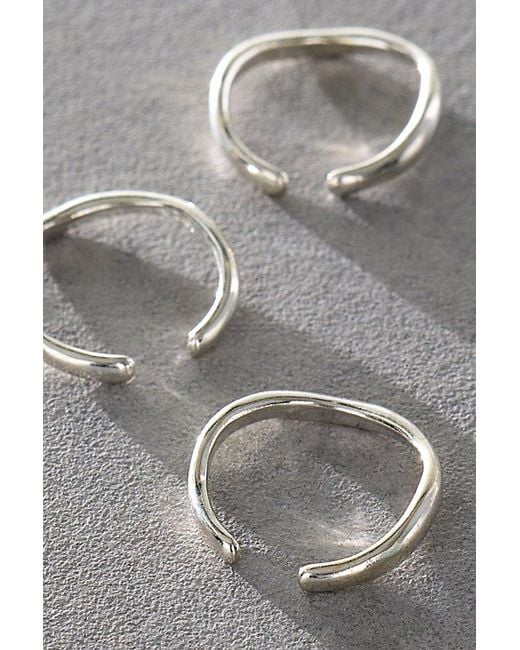Chan Luu Gray Ripple Toe Ring Set