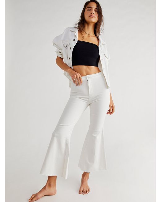 Free People White We The Free Youthquake Crop Flare Jeans