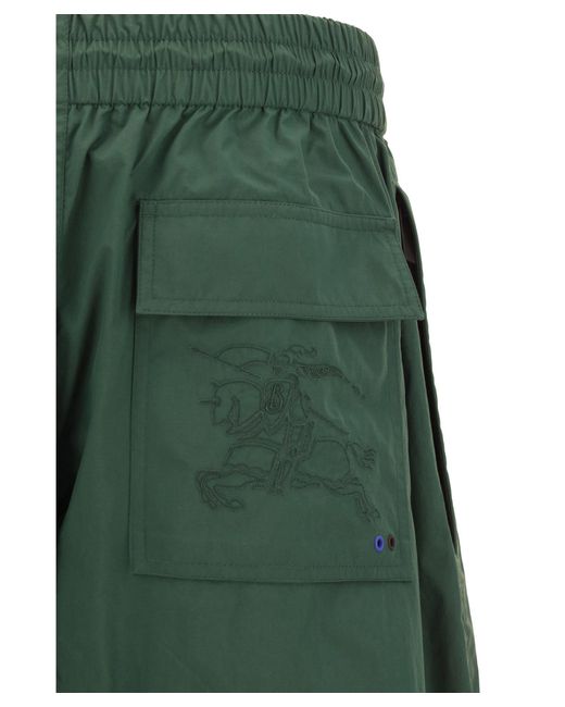 Pantaloni di Burberry in Green da Uomo