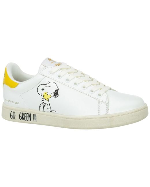 MOA Shoes Trainers Sneakers Peanuts Snoopy Gallery in White | Lyst