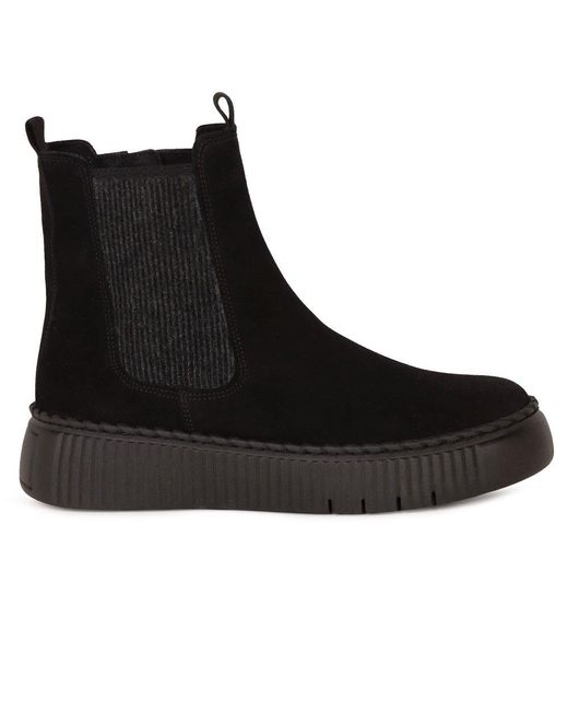 Gabor Black Relaxed Chelsea Boots