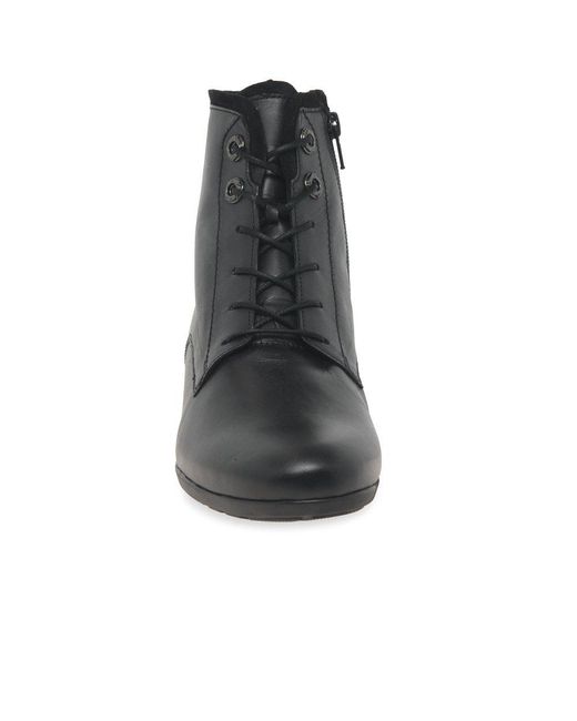 Gabor Black Boat Ankle Boots Size: 2.5