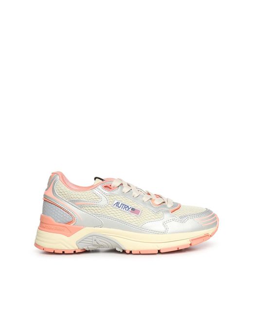 Sneaker Hyperway di Autry in White