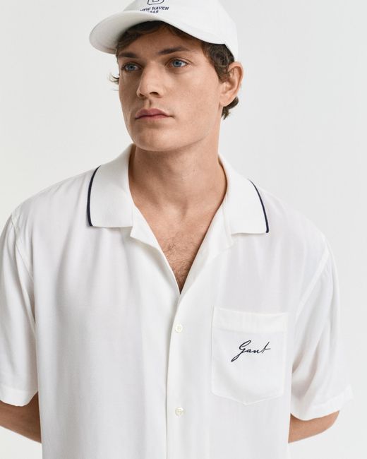 Gant White Relaxed Fit Short Sleeve Viscose Shirt for men