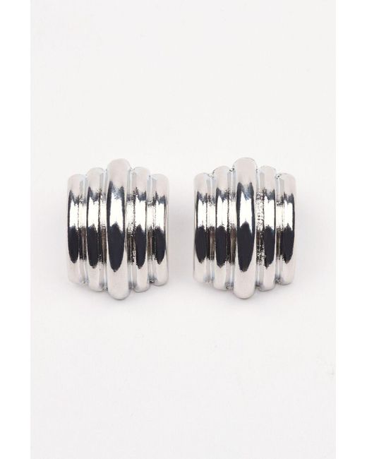 Garage Black Lined Curve Button Earrings