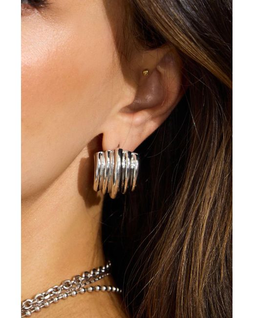 Garage Black Lined Curve Button Earrings