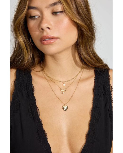 Garage Black Set Of 3 Bow, Pearl, And Heart Necklaces