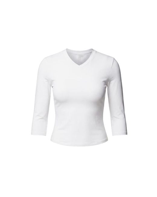 Garage White Sleek High V-Neck 3/4 Sleeve Top