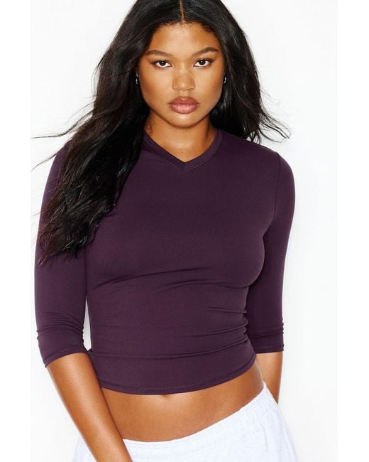 Garage Purple Sleek High V-Neck 3/4 Sleeve Top