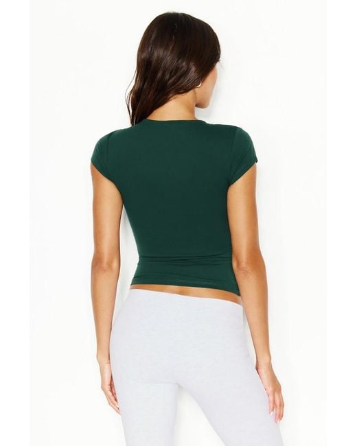 Garage Green Sleek Crewneck T-Shirt