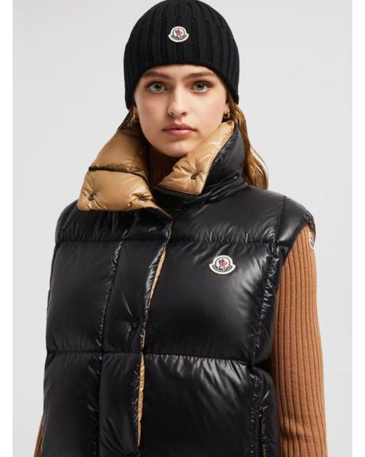 Moncler Black Beanie With Logo Patch