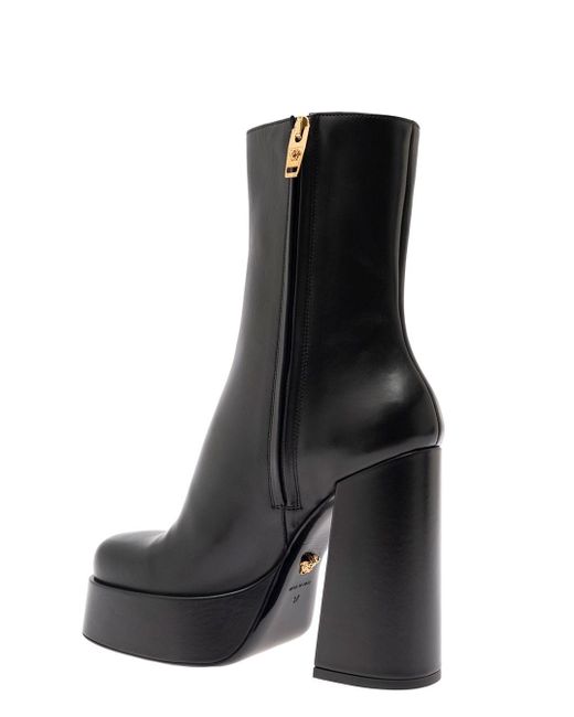 Platform Boots di Versace in Black