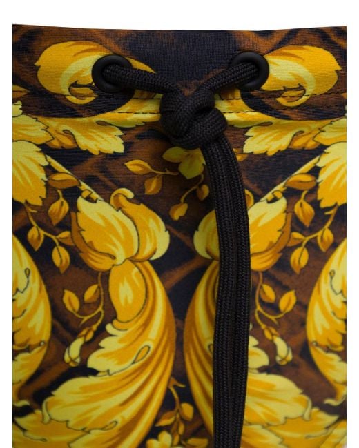 Slip Baroccodile di Versace in Yellow da Uomo