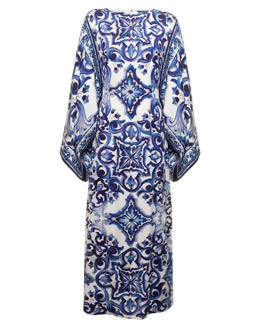 Abito lungo a tunica con stampa maiolica in twill di seta dolce & gabbana donna di Dolce & Gabbana in Blue