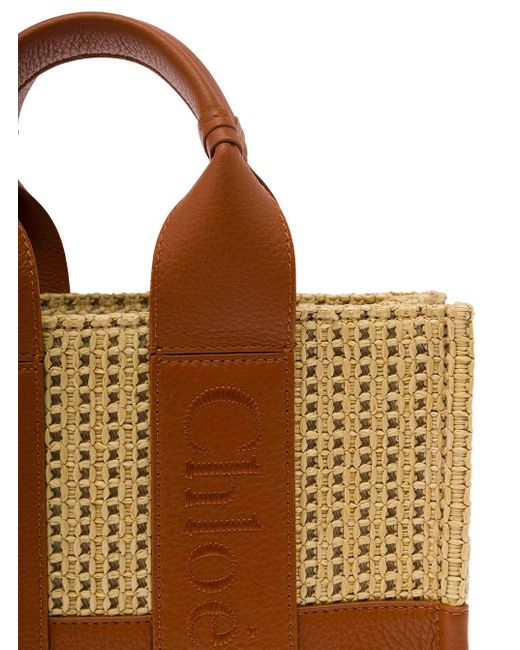 Borsa Shopper 'Woody Piccola' Con Ricamo Logo di Chloé in Brown