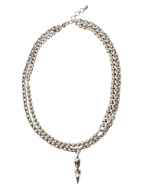 Collana a doppio strato con perle e charm teschio in ottone argento antico di Alexander McQueen in Metallic da Uomo