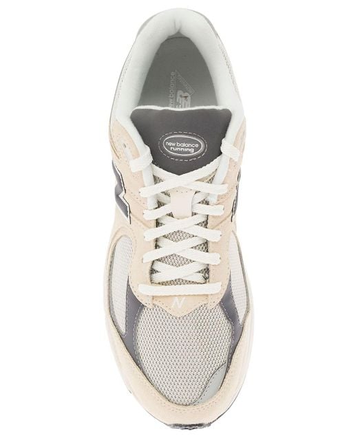 New Balance White '2002' Low Top Sneakers With Logo Detail for men