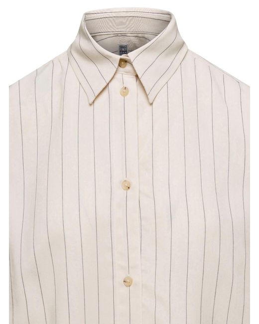 Relaxed Pinstriped Shirt di Totême  in White